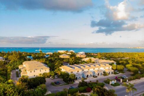 canal-front-town-homes-providenciales-turks-and-caicos-ushombi-1