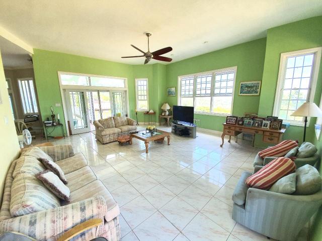 4-bedroom-house-for-sale-in-portland-jamaica-ushombi-13