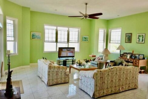 4-bedroom-house-for-sale-in-portland-jamaica-ushombi-15