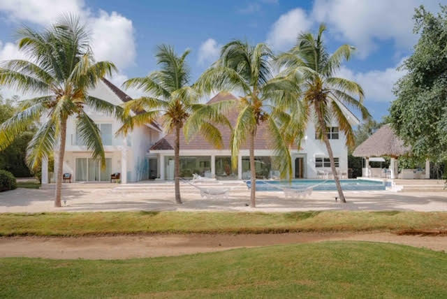 Villa-in-Resort-Punta-Cana-Dominican-Republic-Ushombi-8