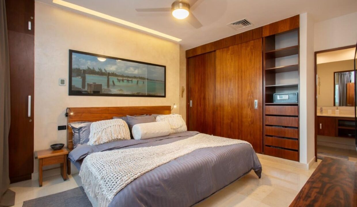 luxurious-4-bd-ocean-view-penthouse-on-38th-street-playa-del-carmen-mexico-ushombi-4