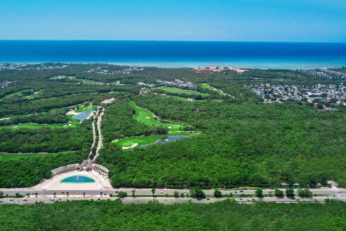 nick-price-condos-with-golf-course-and-private-beach-in-gated-community-playa-del-carmen-mexico-ushombi-5