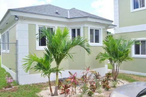 3-eastern-road-new-providence-paradise-island-bahamas-ushombi-21