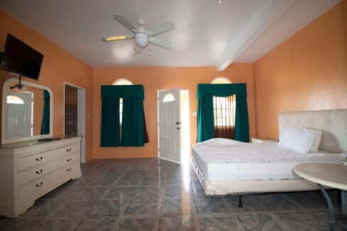 11-br-villa-for-sale-in-portland-portland-jamaica-ushombi-30