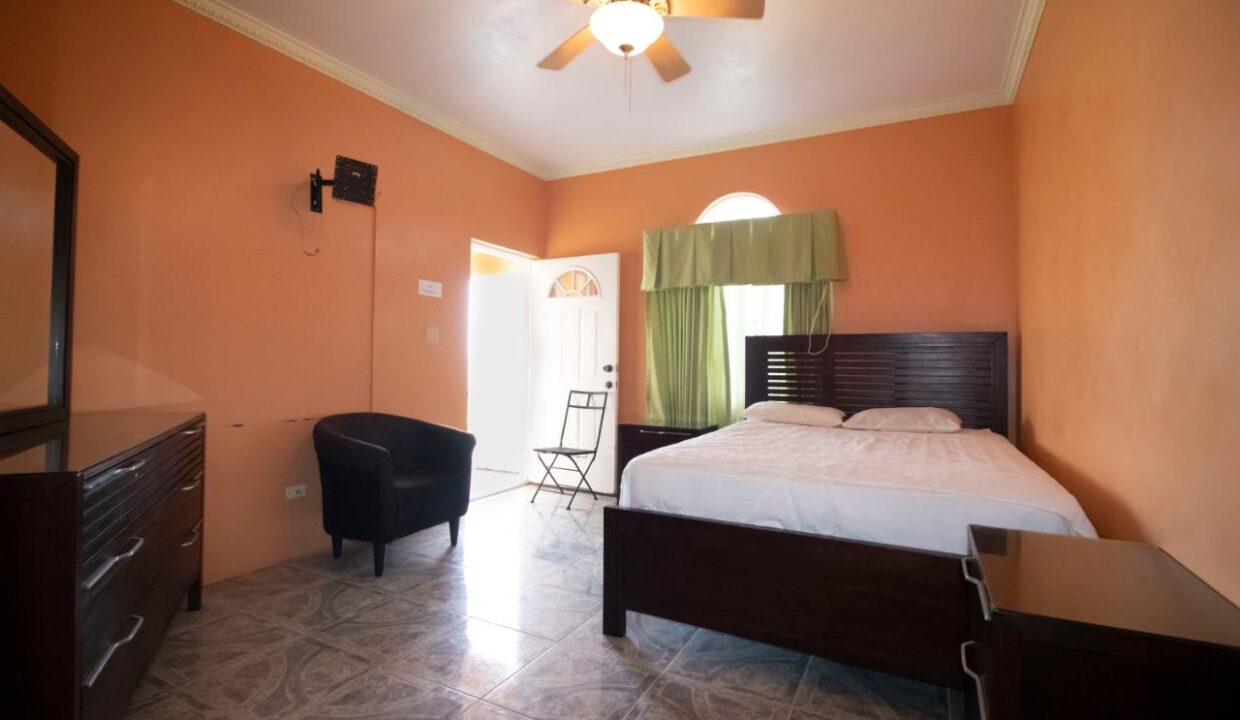 11-br-villa-for-sale-in-portland-portland-jamaica-ushombi-32