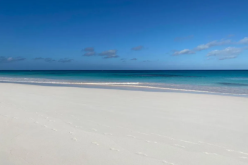 french-leave-north-beach-lot-n1-french-leave-beach-governors-harbour-eleuthera-bahamas-ushombi-1