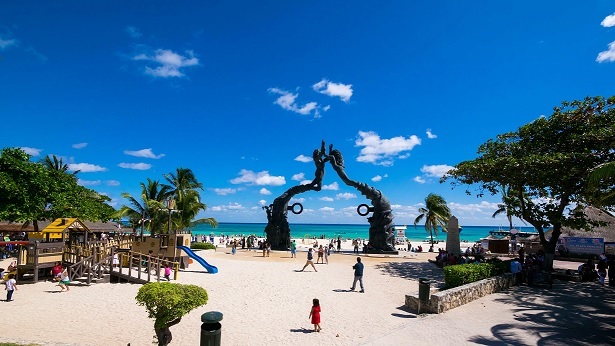 Playa-del-Carmen-Mexico-Ushombi