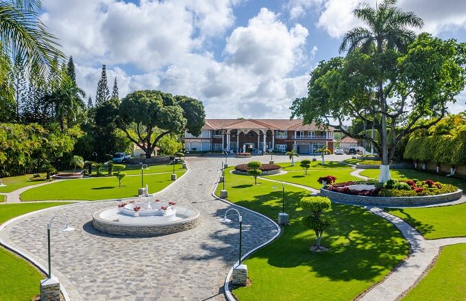 sosua-mansion-in-the-dominican-republic