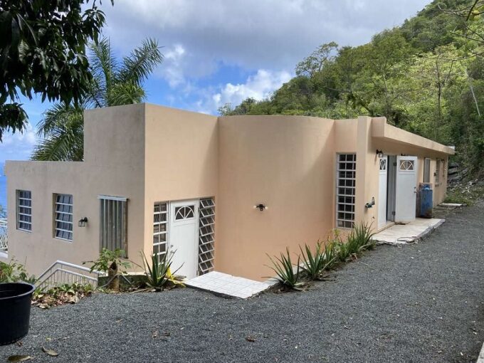 4br-sunset-cottage-in-tortola