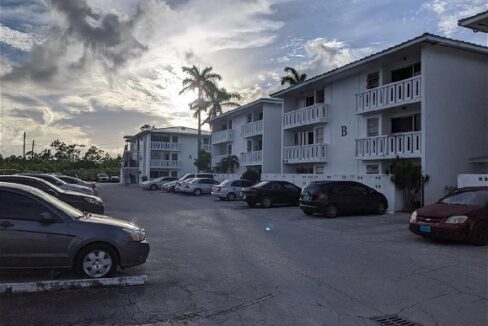 palm-club-501b-in-grand-bahama-freeport-grand-bahama-ushombi-9