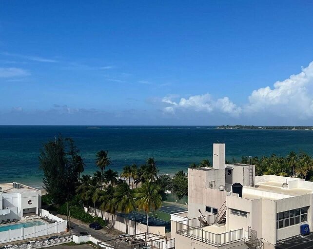 4br-penthouse-in-isla-verde-puerto-rico
