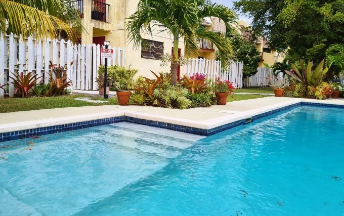 cozy-1br-condo-in-the-bahamas-nassau-bahamas-ushombi