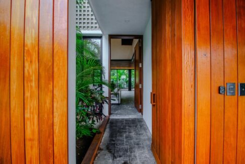 modern-5br-home-in-mayakoba-playa-del-carmen-mexico-ushombi-2