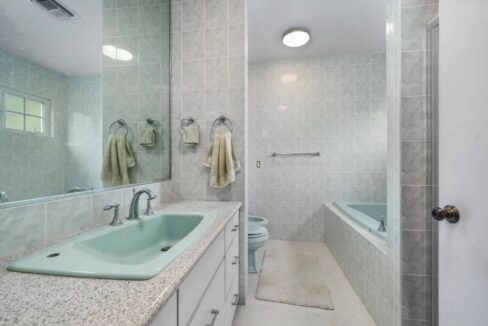 43-ridgeway-drive-nassau-bahamas-ushombi-11