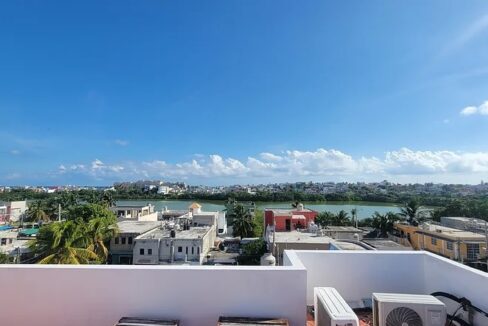 looh-beh-4-on-isla-mujeres-quintana-roo-isla-mujeres-mexico-ushombi-12