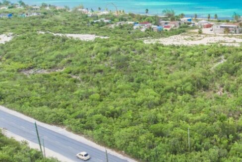 2-acre-millennium-highway-lot-providenciales-turks-and-caicos-ushombi-3