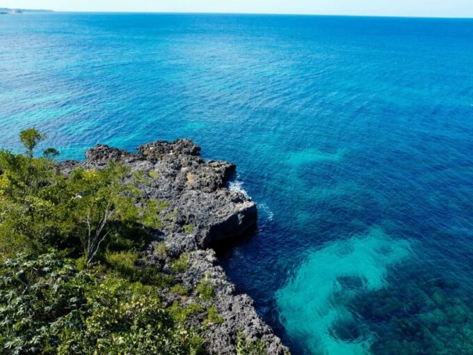 cousins-cove-in-jamaica-hanover-jamaica-ushombi