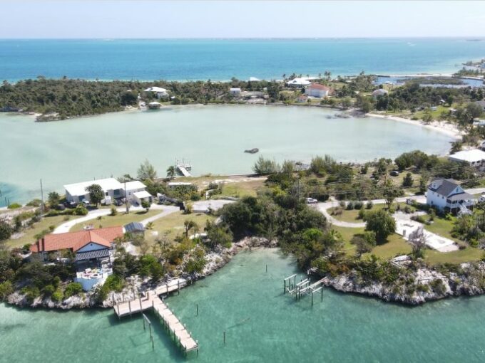 pelican-shores-lot-in-abaco-abaco-bahamas-ushombi