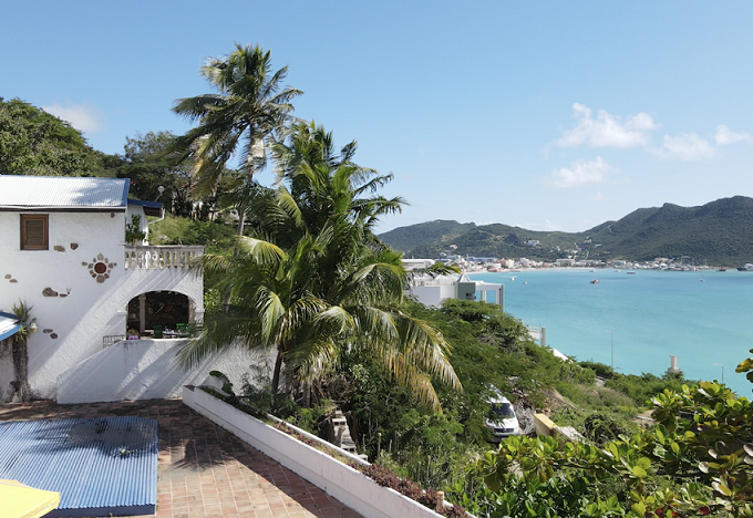 villa-lescale-in-little-bay-little-bay-sint-maarten-ushombi