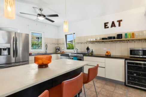 villa-vista-mare-in-dawn-beach-estates-sint-maarten-ushombi-9