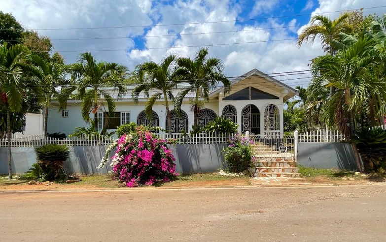 st-catherine-6br-home-in-jamaica-st-catherine-jamaica-ushombi