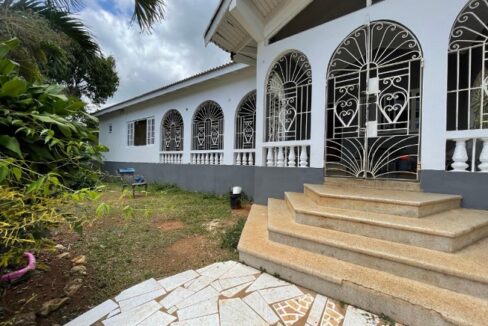 st-catherine-6br-home-in-jamaica-st-catherine-jamaica-ushombi-2