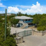 new-castle-manor-in-turks-and-caicos-discovery-bay-providenciales-turks-and-caicos-ushombi