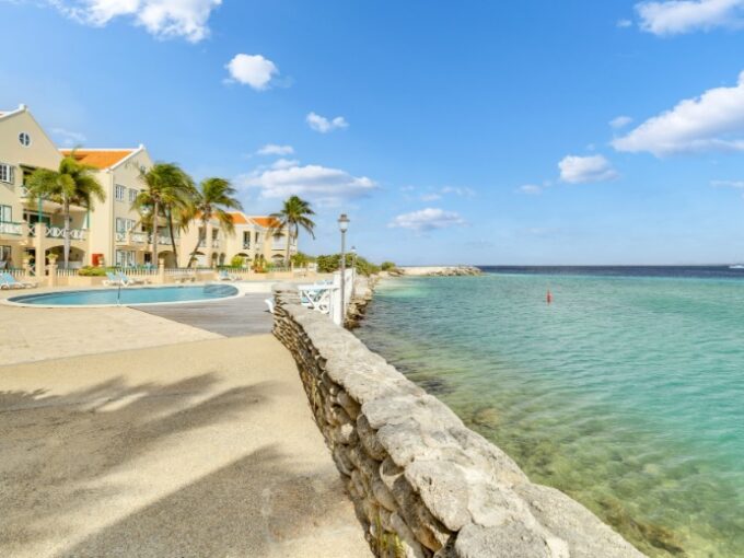 oceanfront-port-bonaire-b203-penthouse-kralendijk-bonaire-ushombi