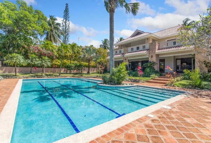 beautiful-mediterranean-villa-in-cabarete-cabarete-dominican-republic-ushombi