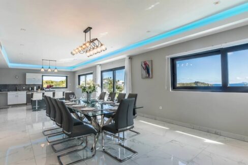 vijoux-stunning-8br-villa-in-st-maarten-dawn-beach-sint-maarten-ushombi-5