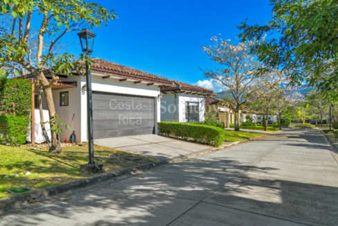harmony-house-in-santa-ana-costa-rica-san-jose-costa-rica-ushombi-2