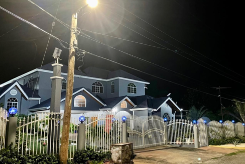 may-pen-5br-home-in-jamaica-may-pen-clarendon-jamaica-ushombi-1
