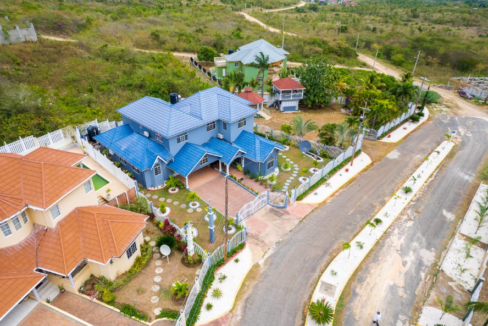 may-pen-5br-home-in-jamaica-may-pen-clarendon-jamaica-ushombi-4