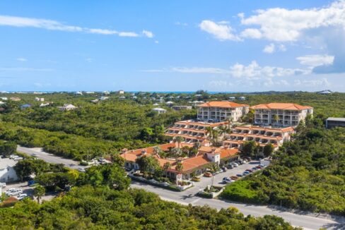 1br-turtle-cove-la-vista-azul-condo-turtle-cove-turks-and-caicos-ushombi-2