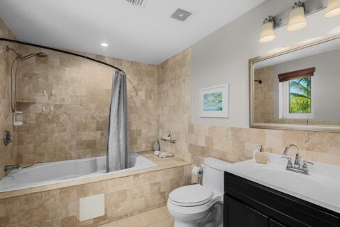 1br-turtle-cove-la-vista-azul-condo-turtle-cove-turks-and-caicos-ushombi-7
