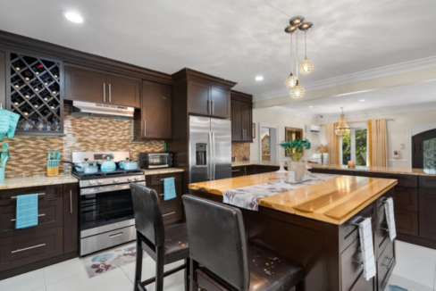 westridge-estates-6br-expansive-home-nassau-bahamas-ushombi-6
