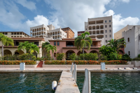 porto-cupecoy-waterfront-2br-condo-porto-cupecoy-st-maarten-ushombi-1