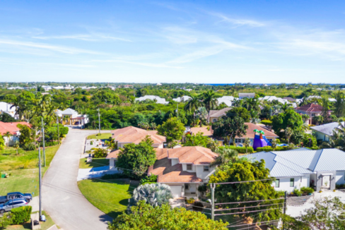 savannah-estates-honey-hill-3br-home-grand-cayman-cayman-islands-ushombi-2