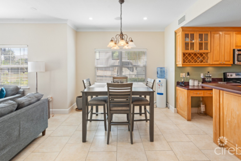 savannah-estates-honey-hill-3br-home-grand-cayman-cayman-islands-ushombi-4