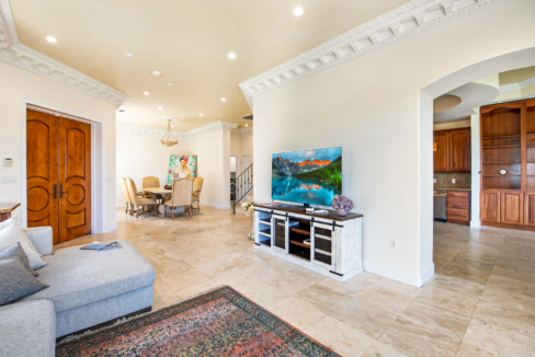 viscaya-3br-waterfront-townhome-cayman-islands-ushombi-5