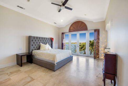viscaya-3br-waterfront-townhome-cayman-islands-ushombi-7
