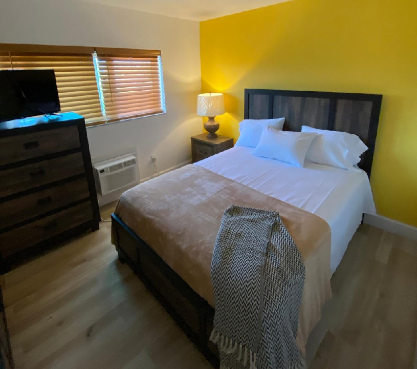 cove-house-condominiums-2br-freeport-bahamas-ushombi-7