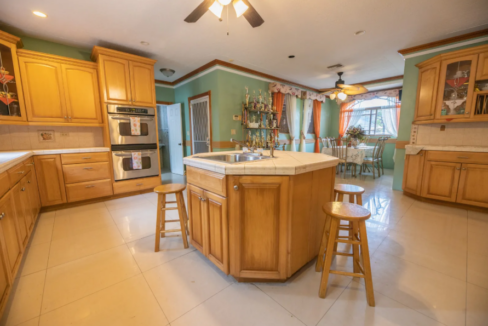 skyline-lakes-5br-near-baha-mar-resort-nassau-bahamas-ushombi-4