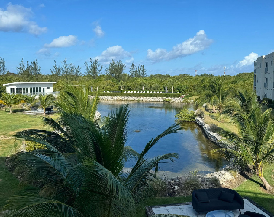 19-north-cayman-islands-1br-condo-seven-mile-corridor-cayman-islands-ushombi-4