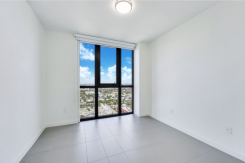 canvas-condo-2br-in-downtown-miami-miami-florida-ushombi-7