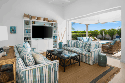 sunset-beach-villa-6-providenciales-turks-and-caicos-ushombi-1
