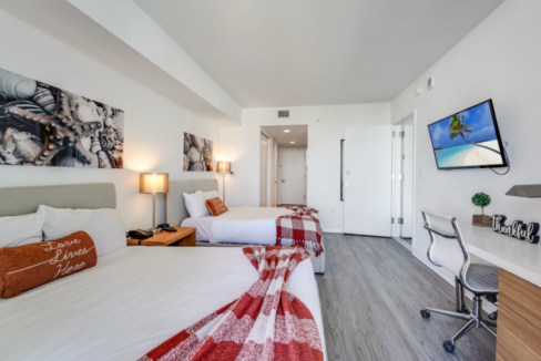 the-beachwalk-resort-2br-turnkey-unit-hallandale-beach-florida-ushombi-5