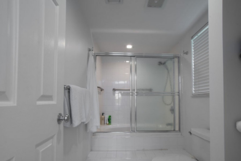 waterways-cayman-islands-3br-condo-seven-mile-corridor-cayman-islands-ushombi-10