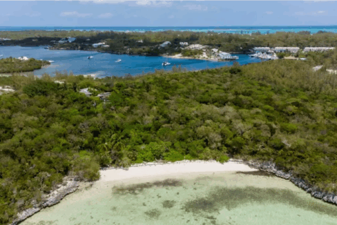 bardot-beach-0-69-acre-beachfront-lot-berry-islands-bahamas-ushombi-1