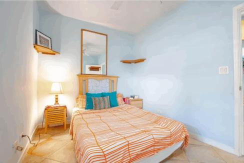 west-bay-street-3br-bahamian-home-nassau-bahamas-ushombi-4